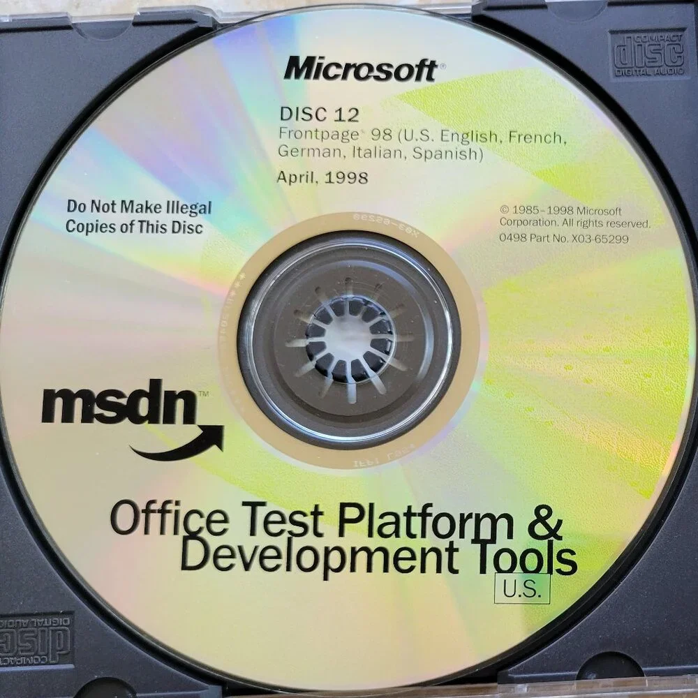 Vintage - Microsoft Frontpage 98, Multi Languages, 1998